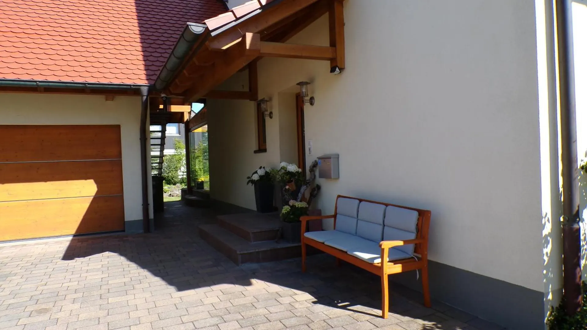 Lägenhet Mondfaenger Ferienwohnung , Naehe Playmobil Funpark Und Messezentrum Wilhermsdorf